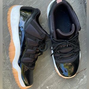 Air Jordan 11 Lows